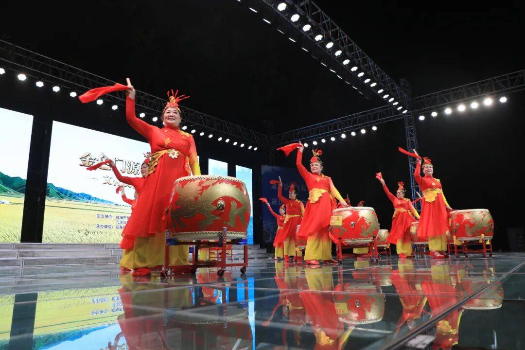 粉”无数这场演出超惊艳pg电子娱乐平台“圈(图2)