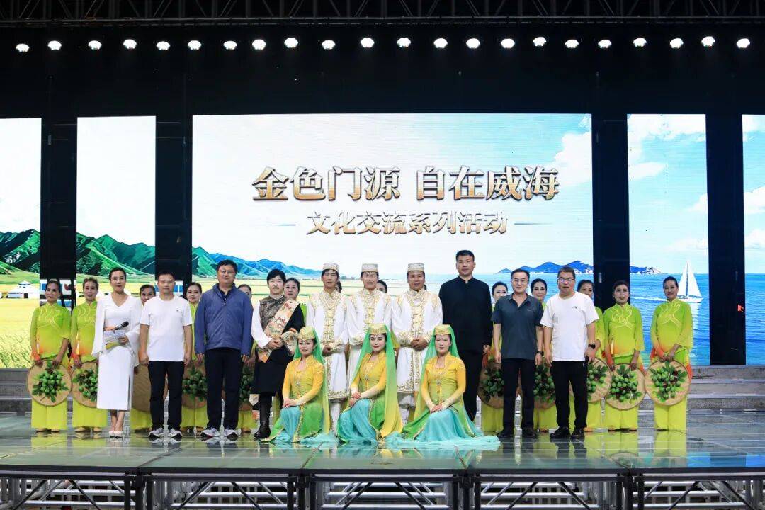 粉”无数这场演出超惊艳pg电子娱乐平台“圈(图4) 粉”无数这场演出超惊艳pg电子娱乐平台“圈(图4)